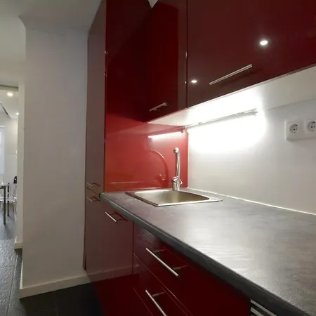 Апартаменты Pied-a-terre Tram 28 *