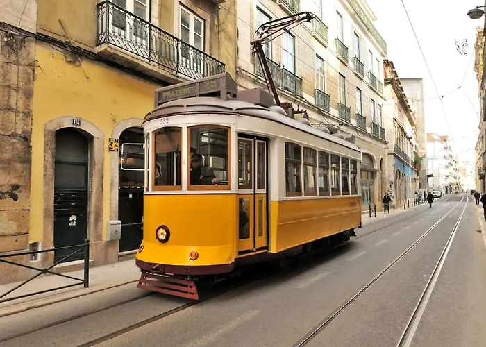 Pied-a-terre Tram 28 شقة